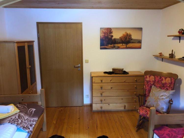 Apartma Cvrsta Trojka Jesenice Eksteriør billede