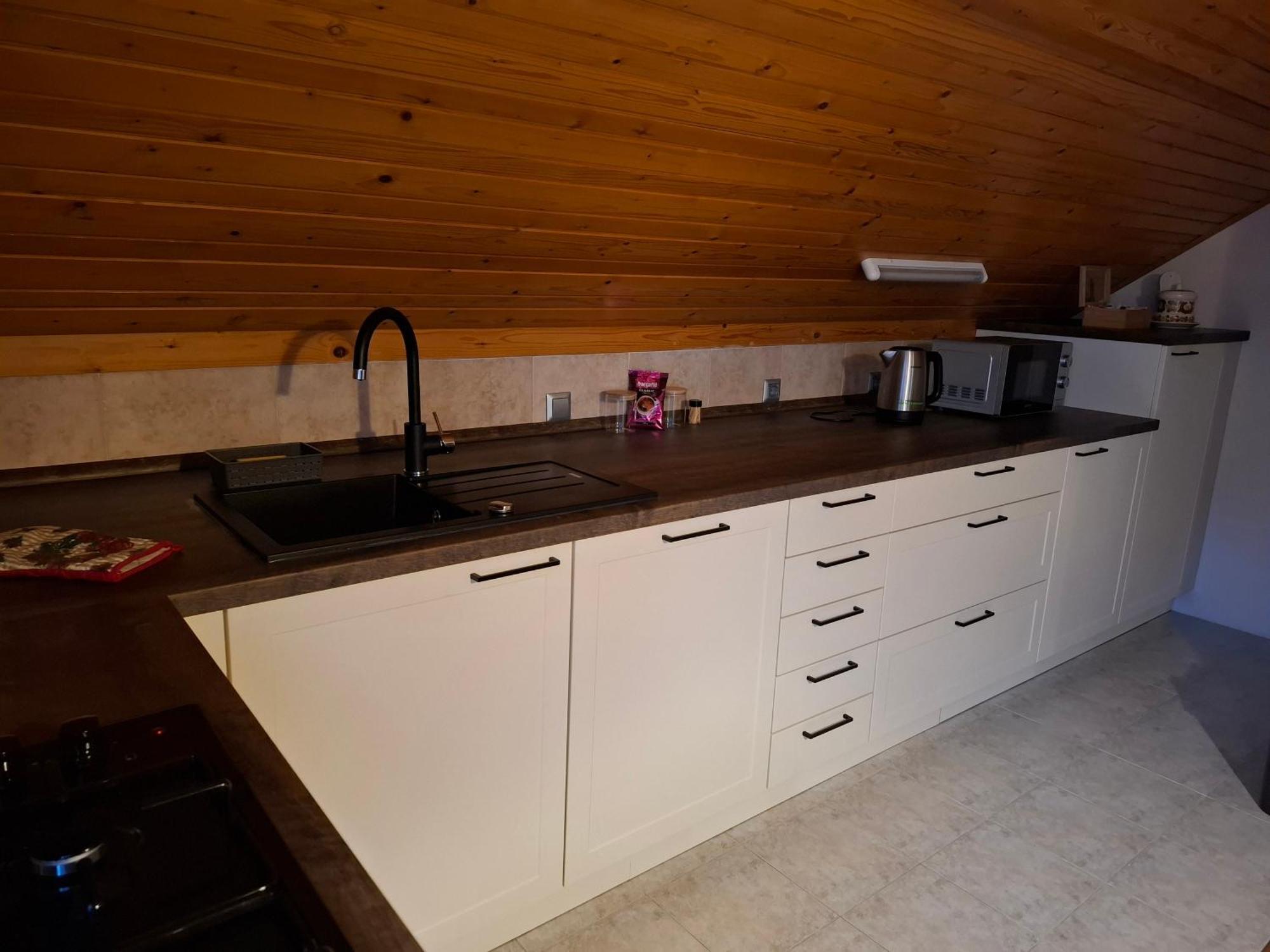 Apartma Cvrsta Trojka Jesenice Eksteriør billede